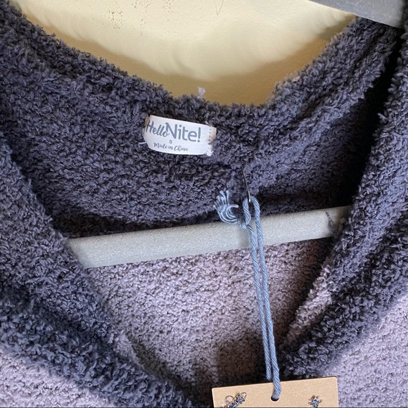 NWT HELLO NITE Soft Charcoal Grey Stripe Zip-Up Hoodie Size Small - Picture 5 of 6